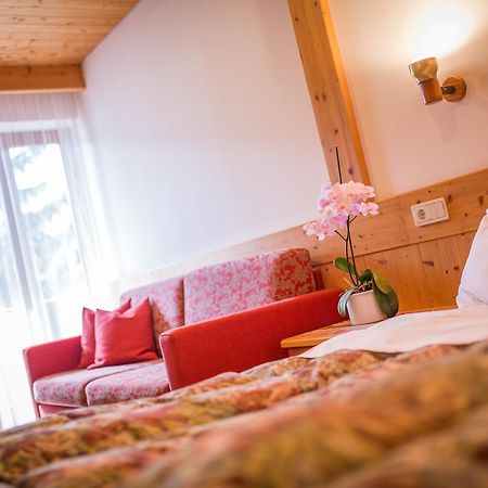 Hotel Hell モングエルフォ エクステリア 写真